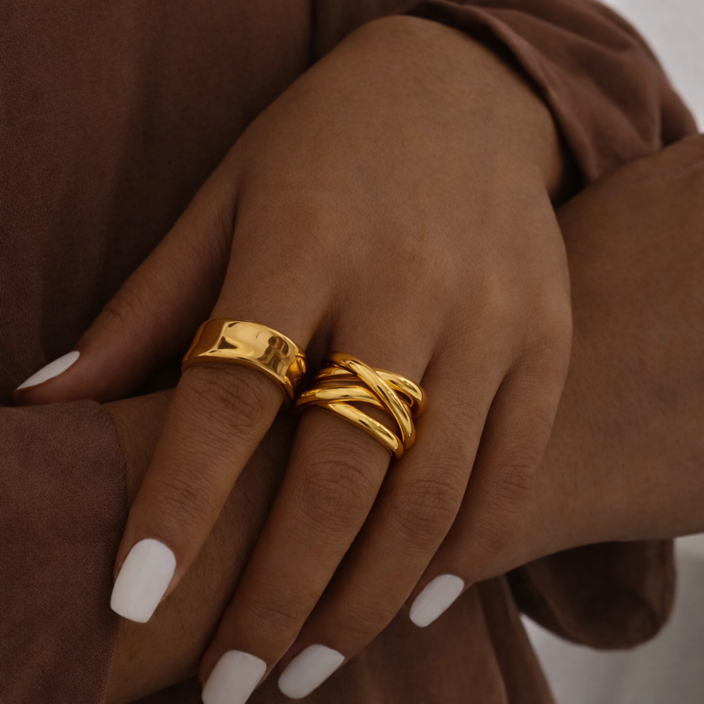 Ayah Intertwine Ring
